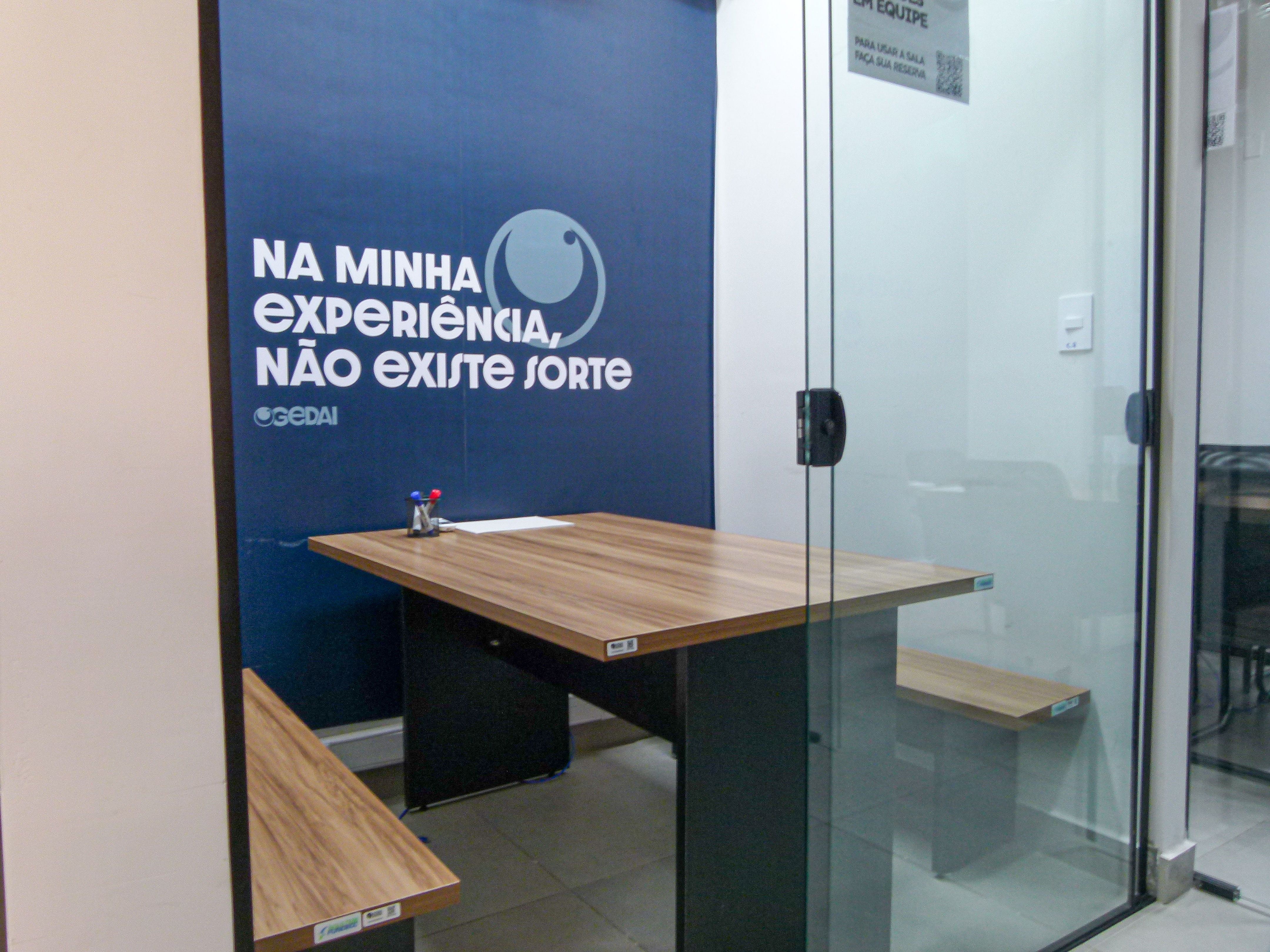 Sala de reuniões 01